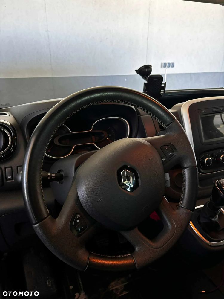 Renault Trafic - 8