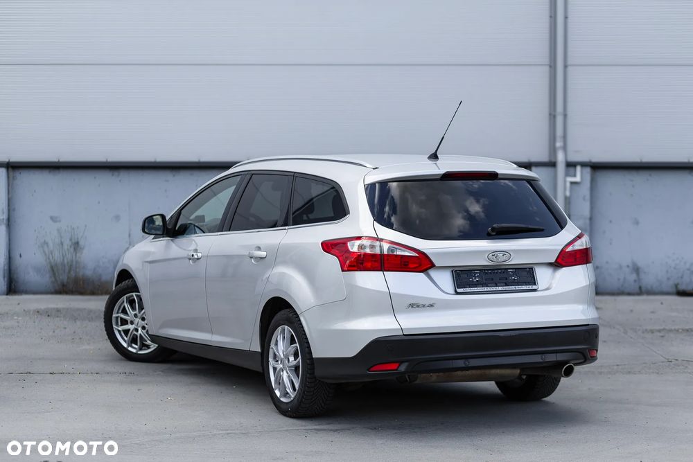 Ford Focus - 17
