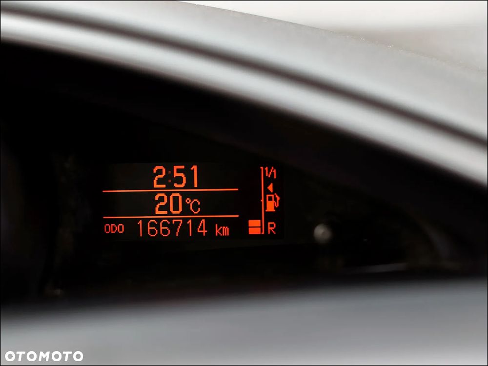 Toyota Verso - 18