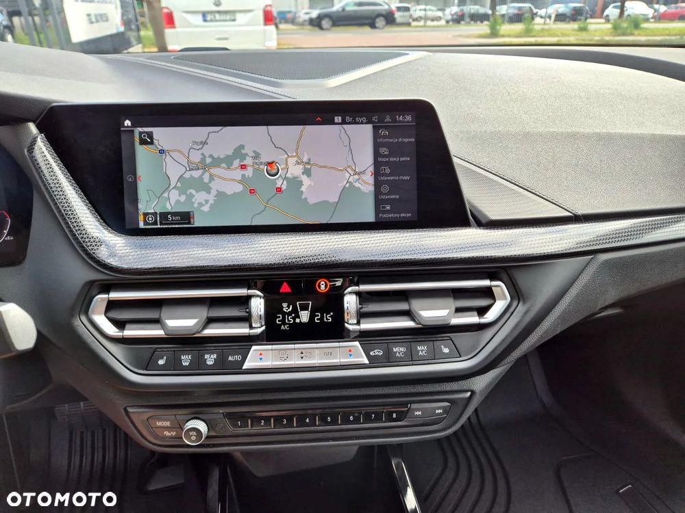 BMW Seria 1 120i Sport Line - 29