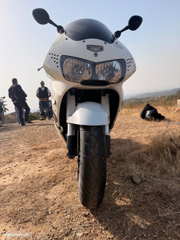 Honda CBR CBR 900 RR - 3