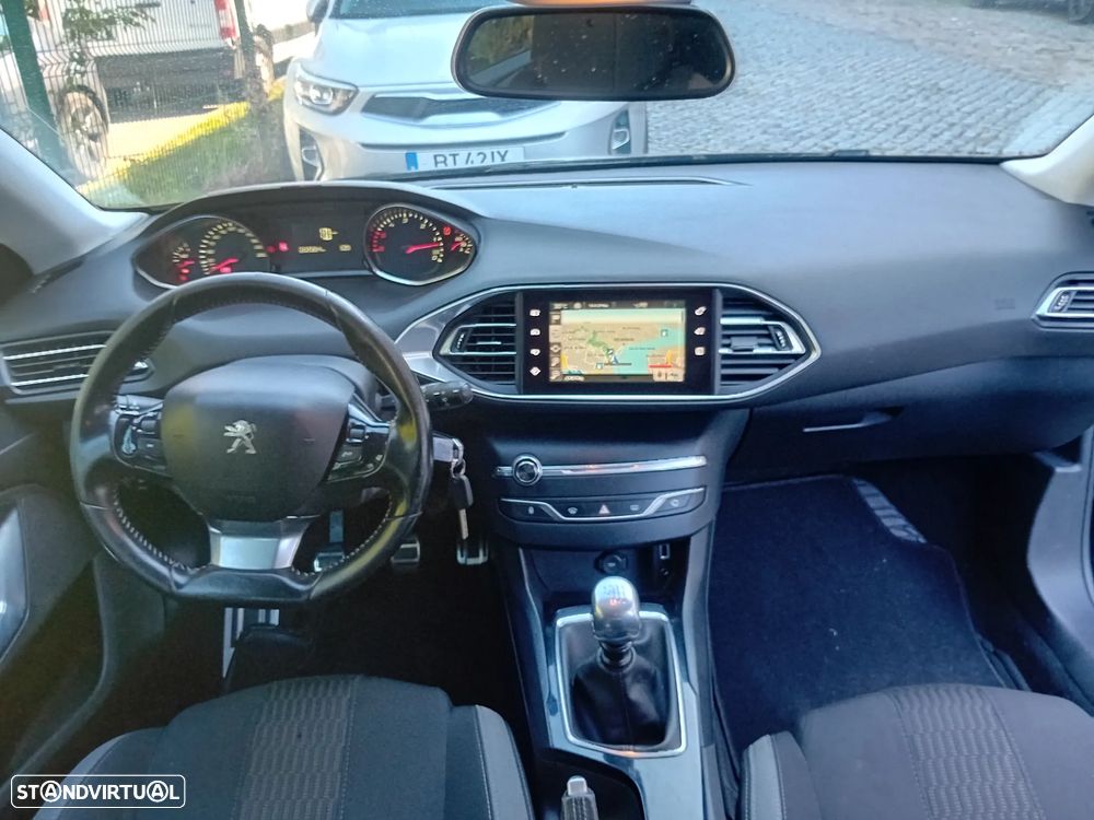 Peugeot 308 SW 1.6 BlueHDi Style J17 - 35