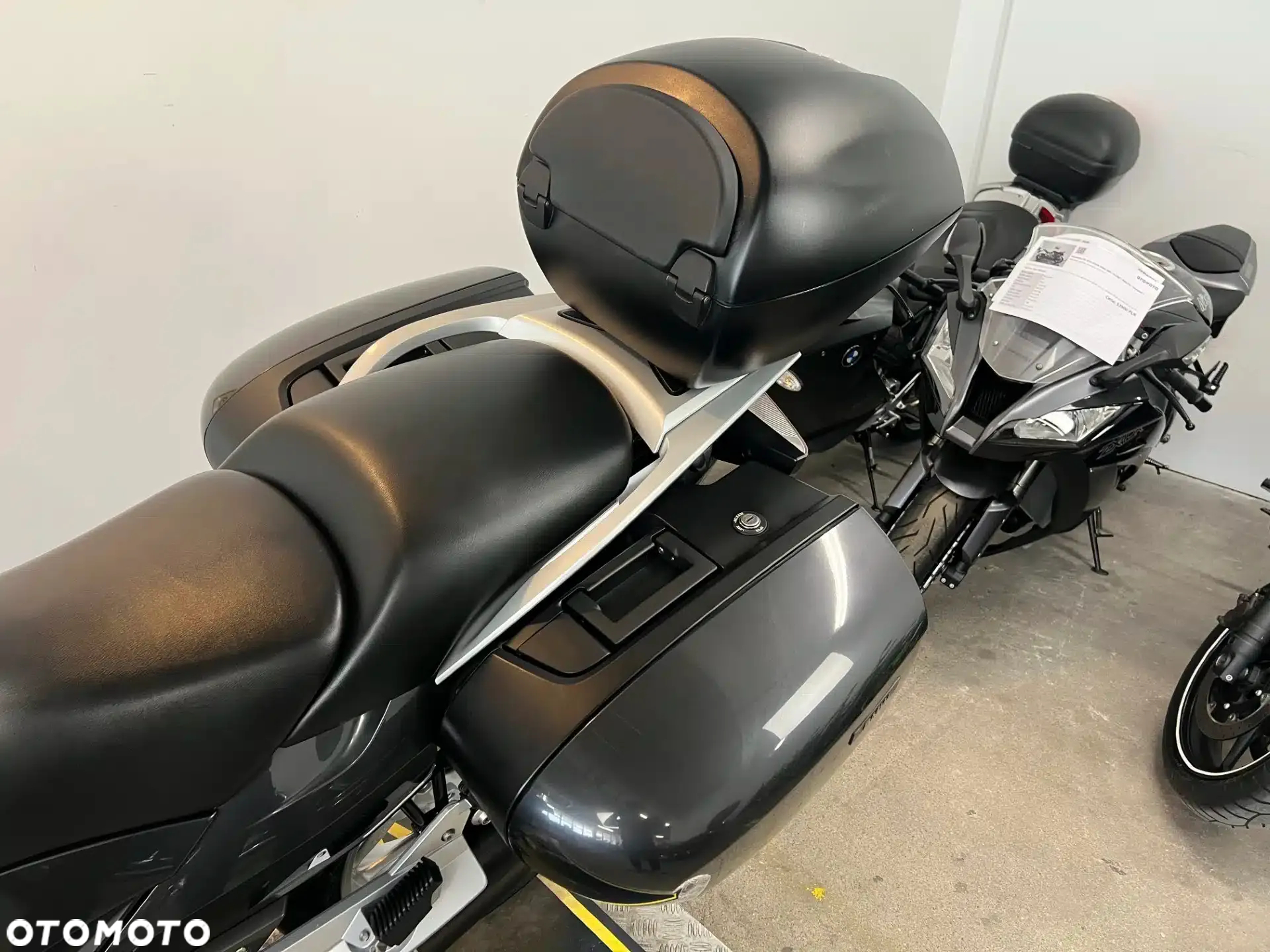 BMW R - 25