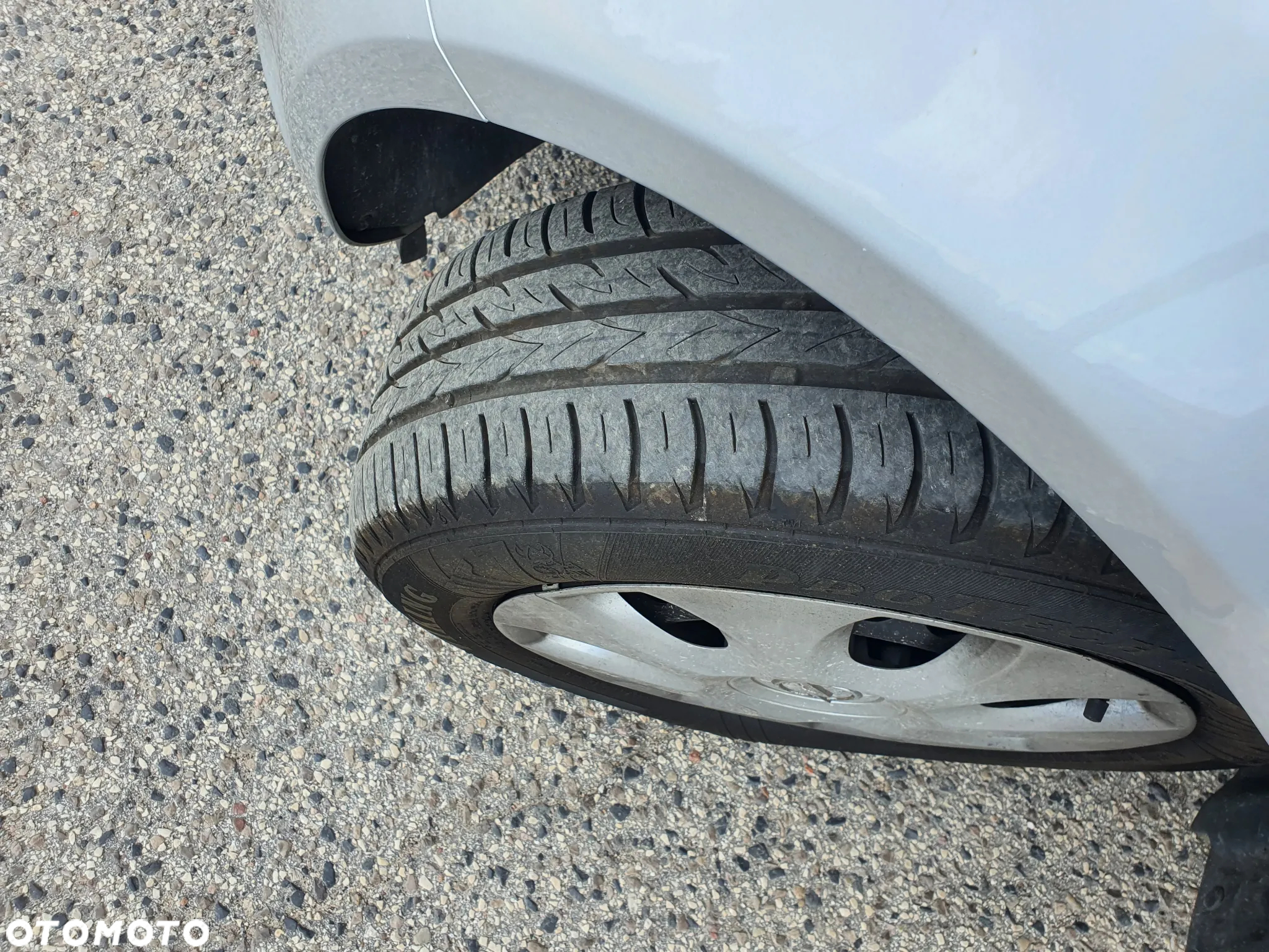 Opel Corsa 1.2 16V Enjoy - 24