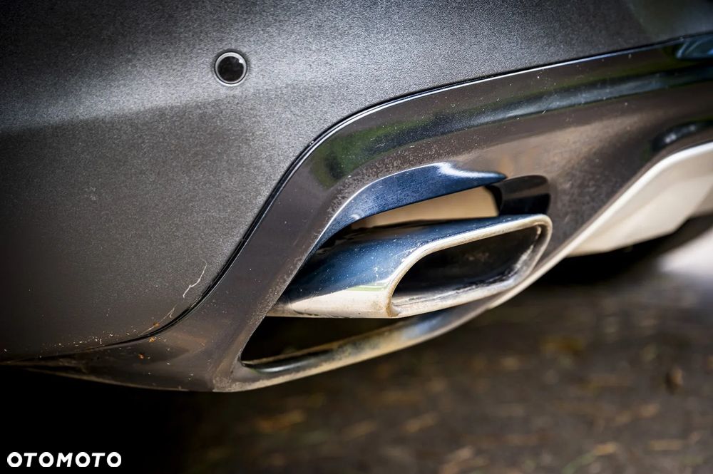 Volvo V40 D4 Momentum - 21