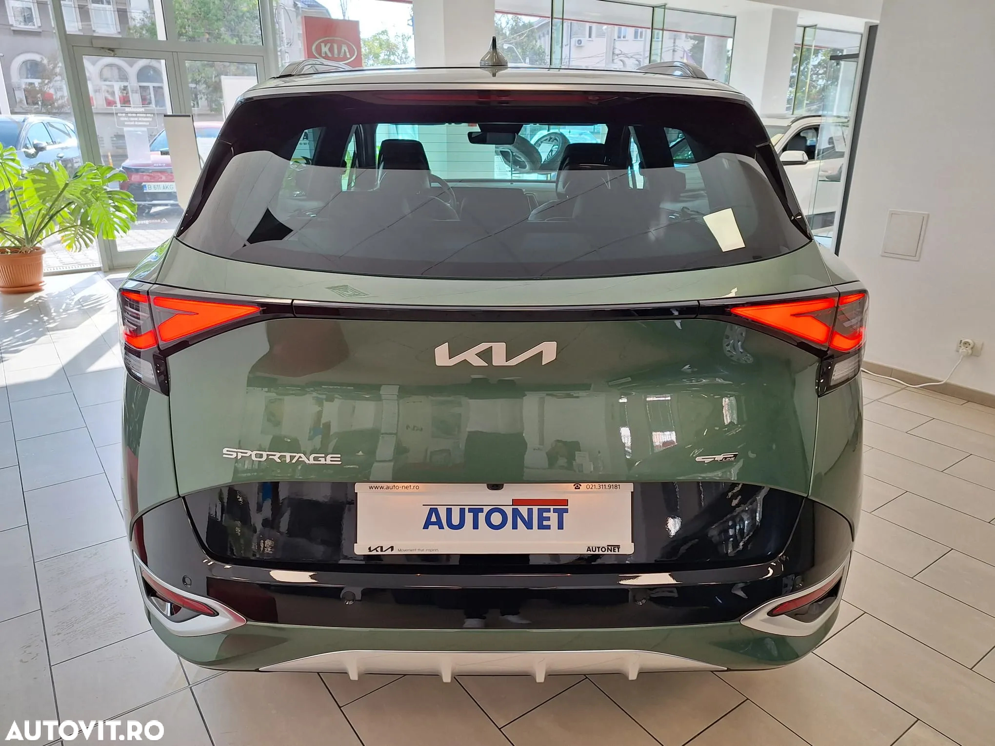 Kia Sportage 1.6 T-GDI MHEV 7DCT HP 4x2 GT Line - 3