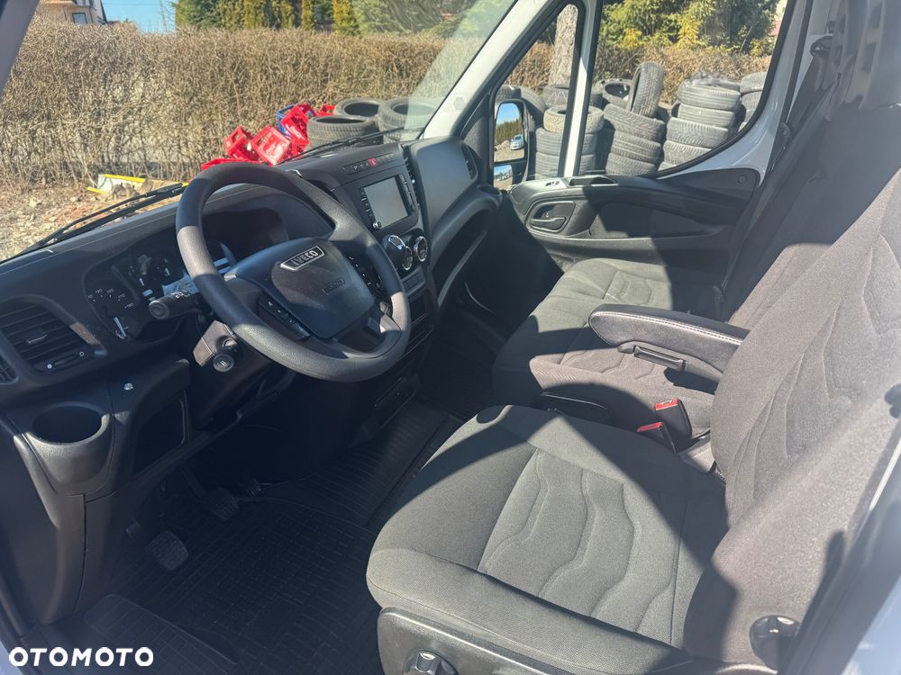 Iveco DAILY 35C17 - 13