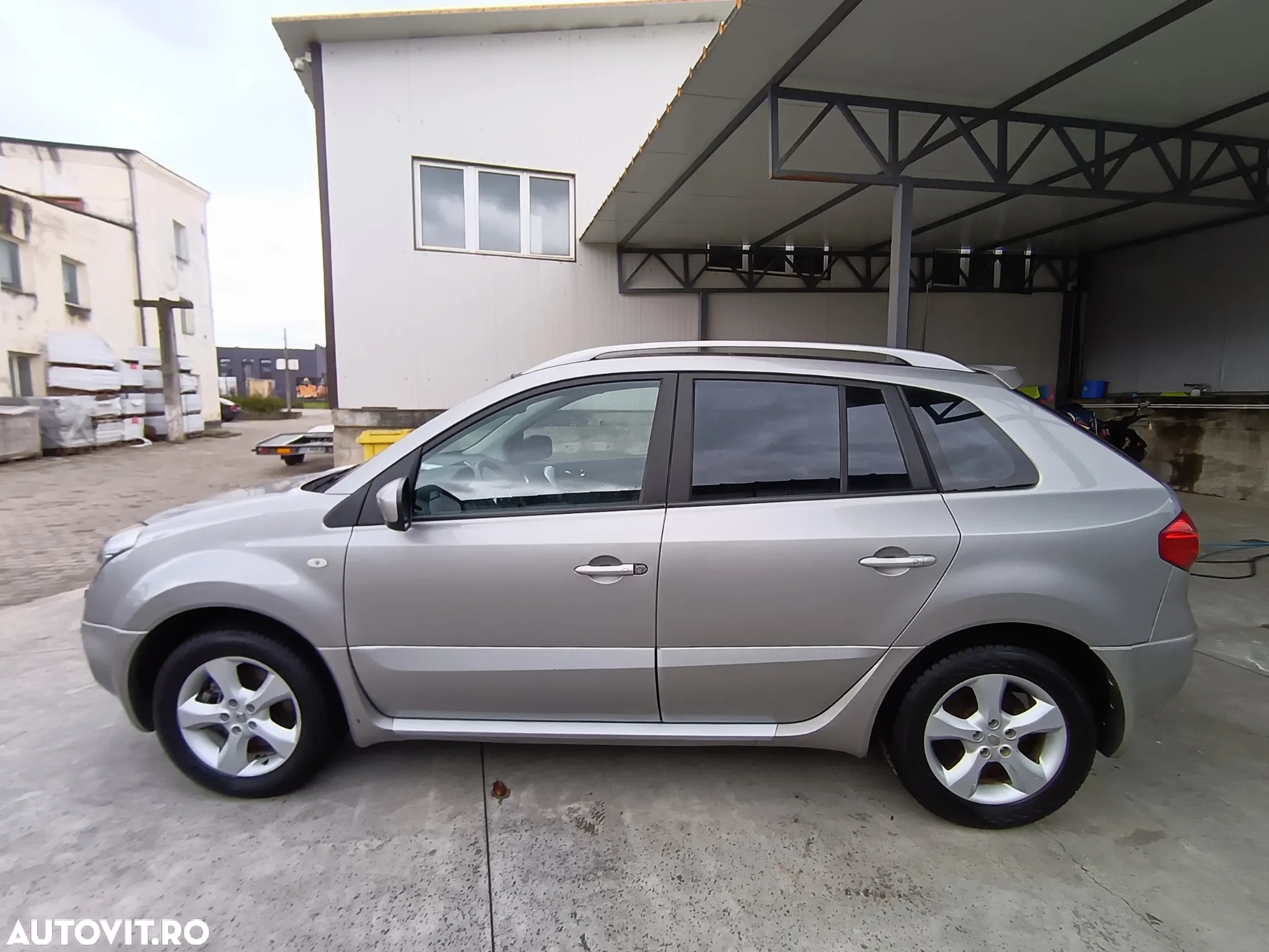 Renault Koleos 2.0 dCI FAP 4x4 Bose Edition - 3