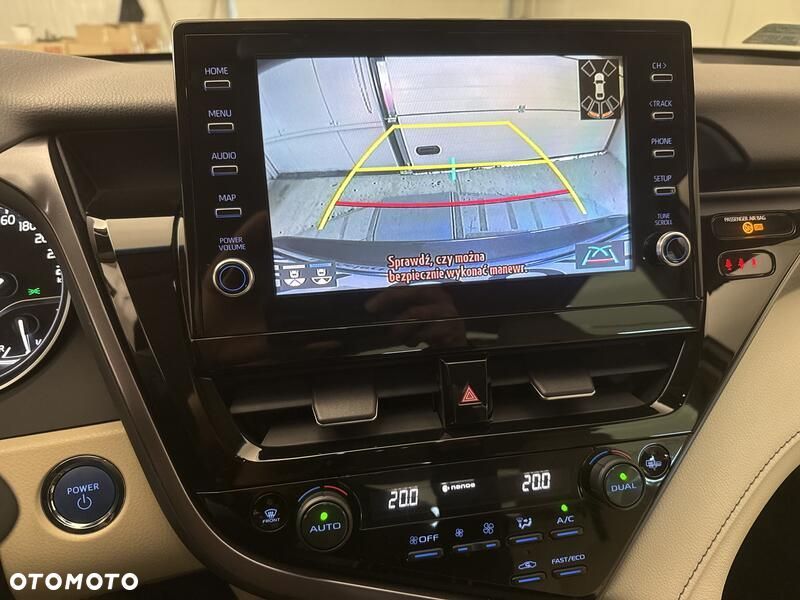 Toyota Camry 2.5 Hybrid Executive CVT - 15
