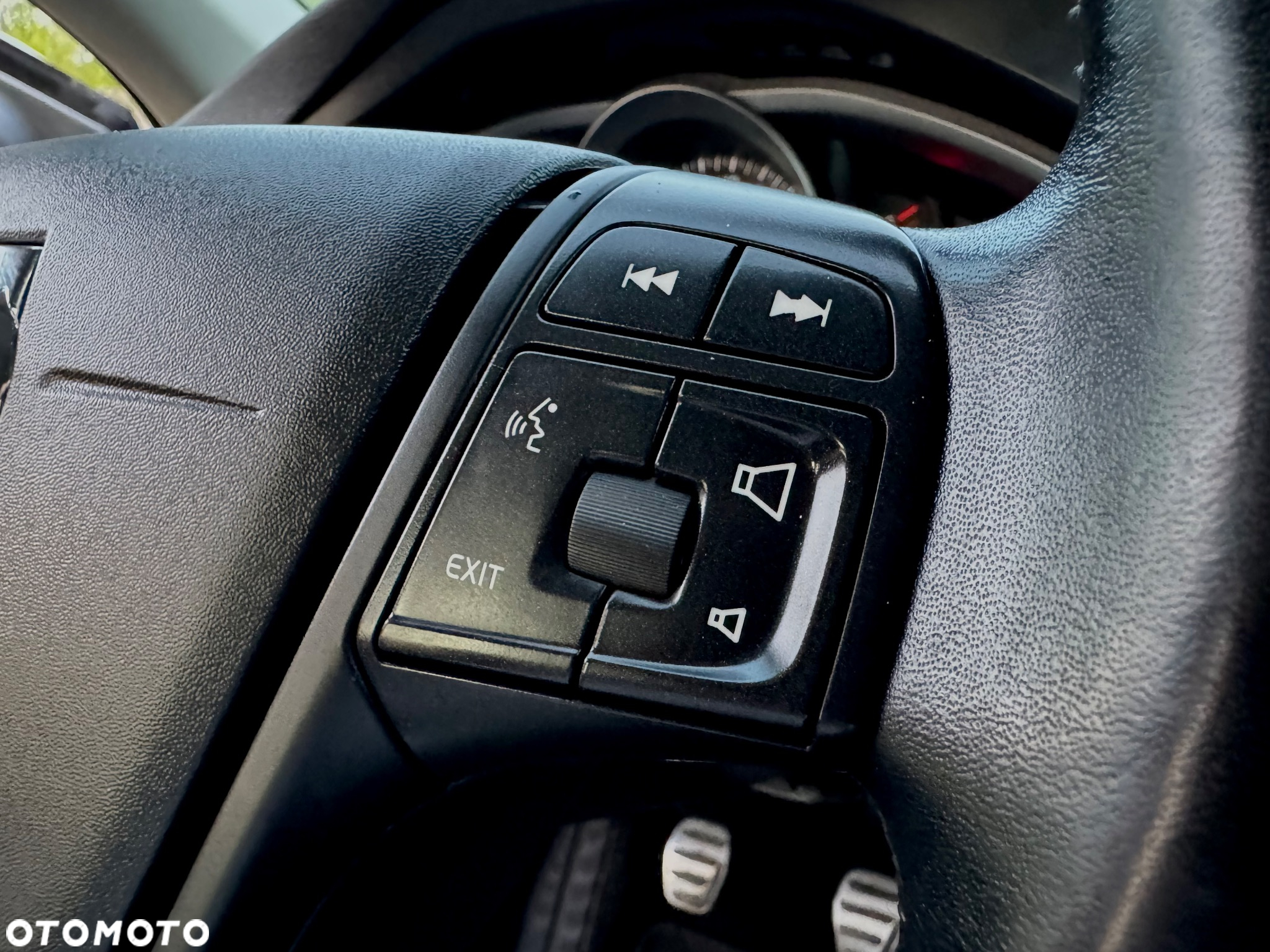 Volvo V40 - 16