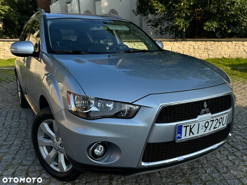 Mitsubishi Outlander 2.0 2WD Invite - 10