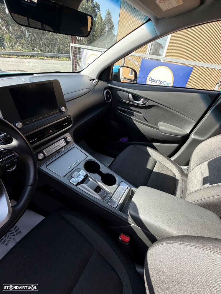 Hyundai Kauai 39 kWh Premium - 16