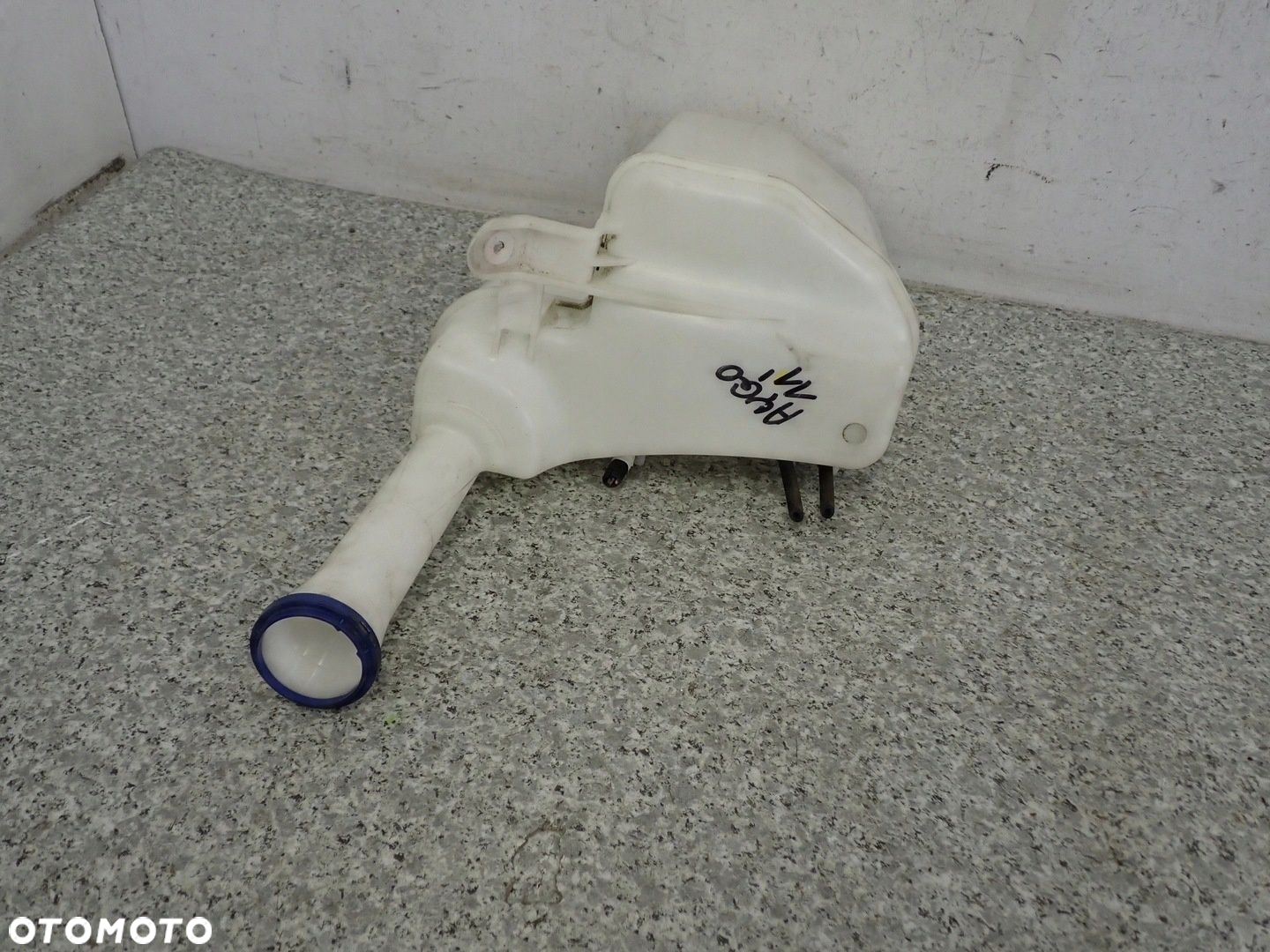 TOYOTA AYGO 05-12 ZBIORNICZEK SPRYSKIWACZY POMPKI - 4
