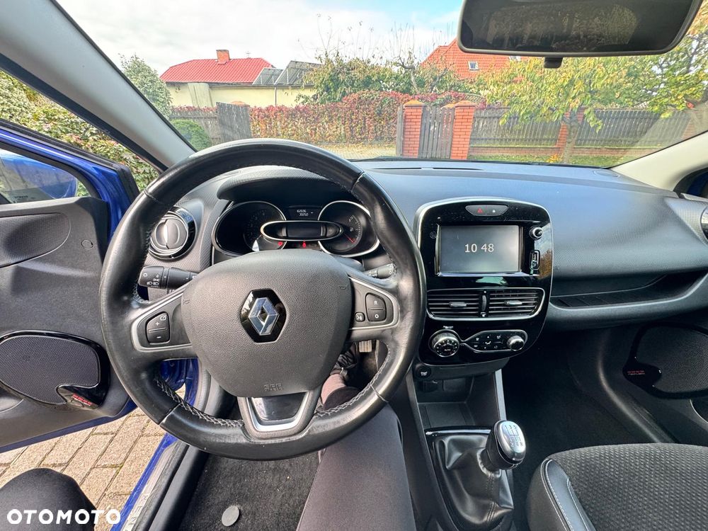 Renault Clio - 14