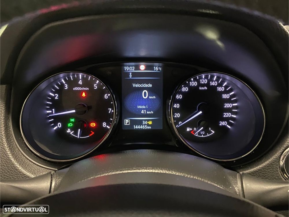 Nissan Qashqai 1.2 DIG-T N-Vision Xtronic - 49