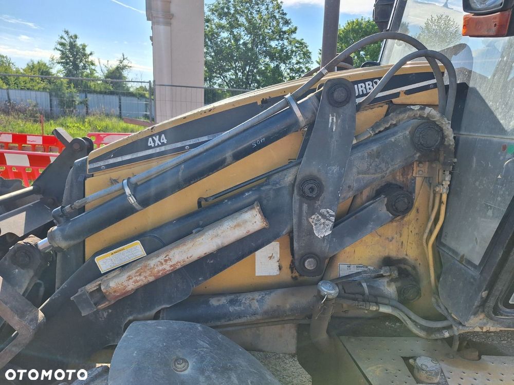 Caterpillar 428 C 4X4 - 23