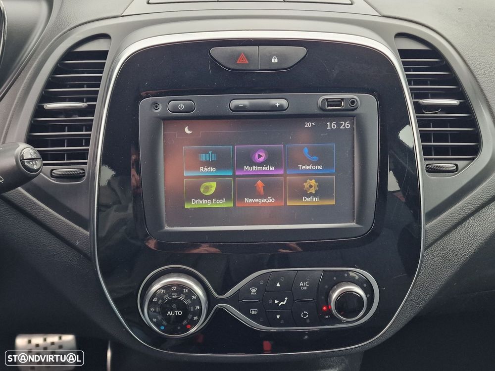Renault Captur 1.2 TCe Exclusive EDC - 26