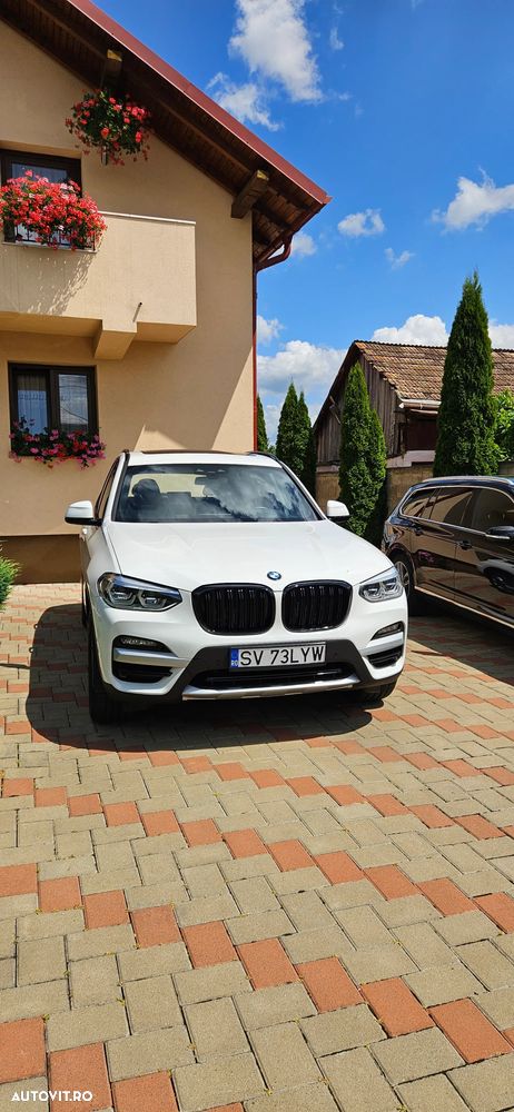 BMW X3 xDrive20d AT Luxury Line - 10