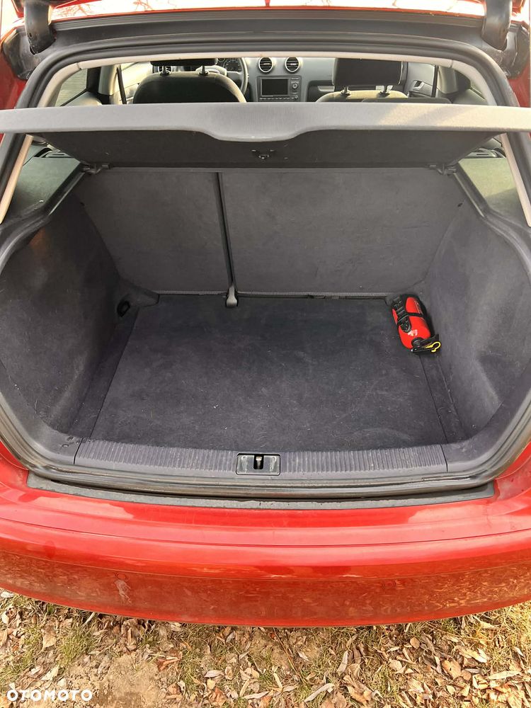 Audi A3 Sportback 2.0 TDI Attraction - 9