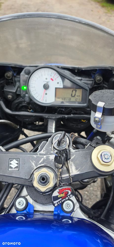 Suzuki GSX-R - 23