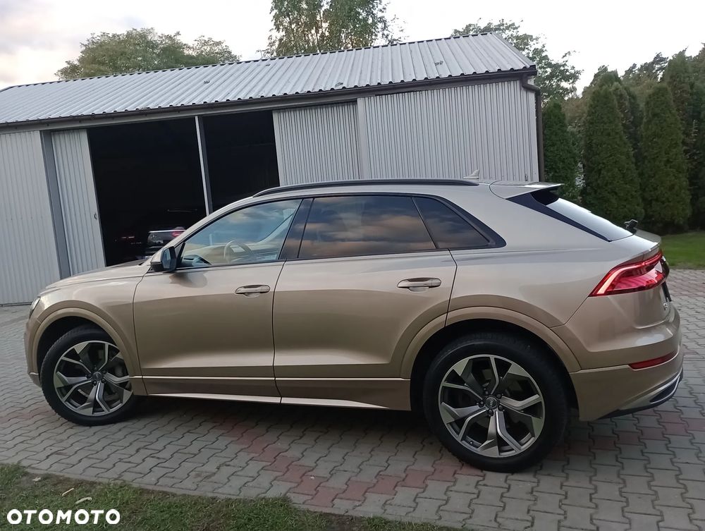 Audi Q8 - 5
