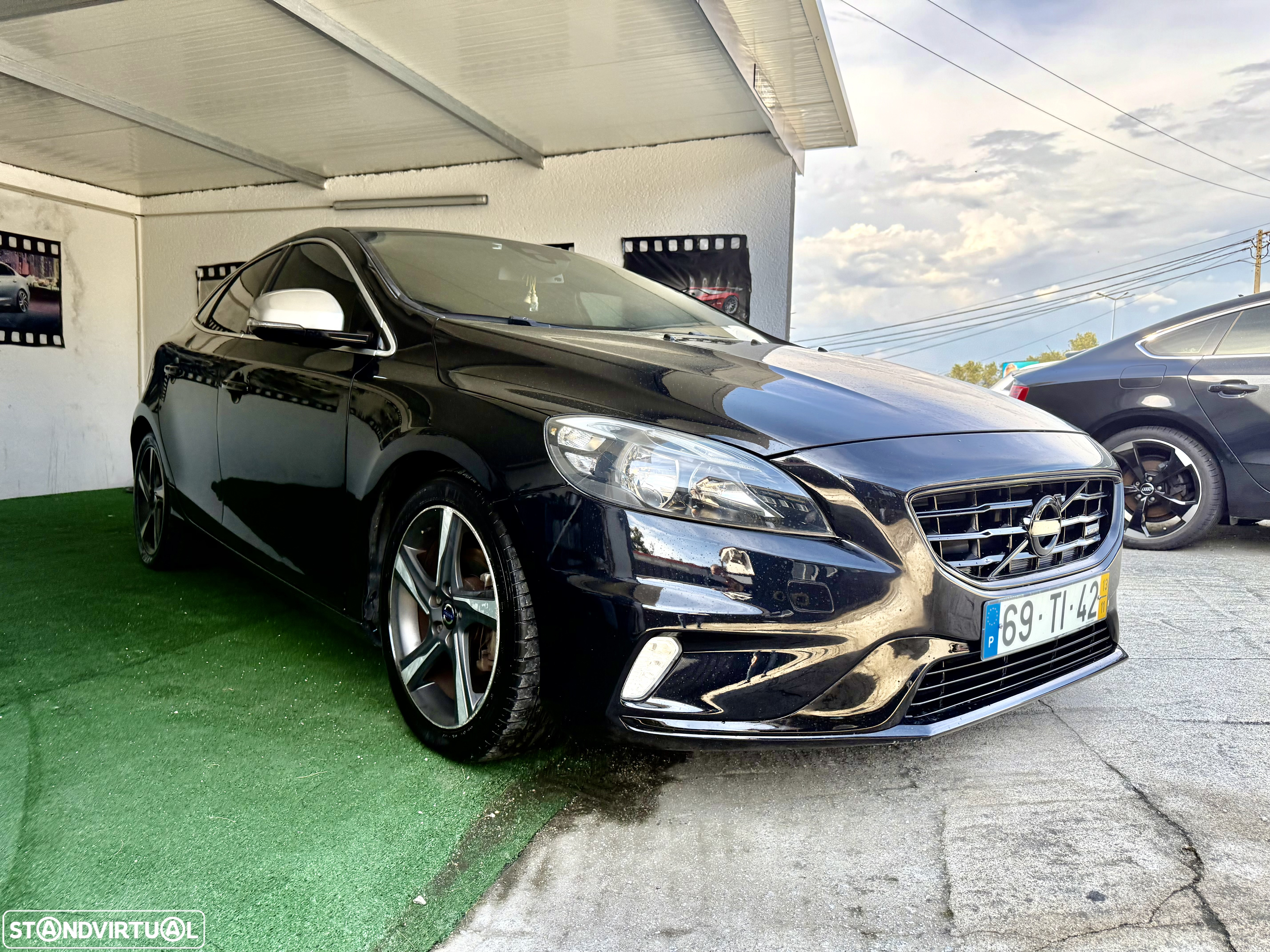 Volvo V40 1.6 D2 Eco R-Design - 40