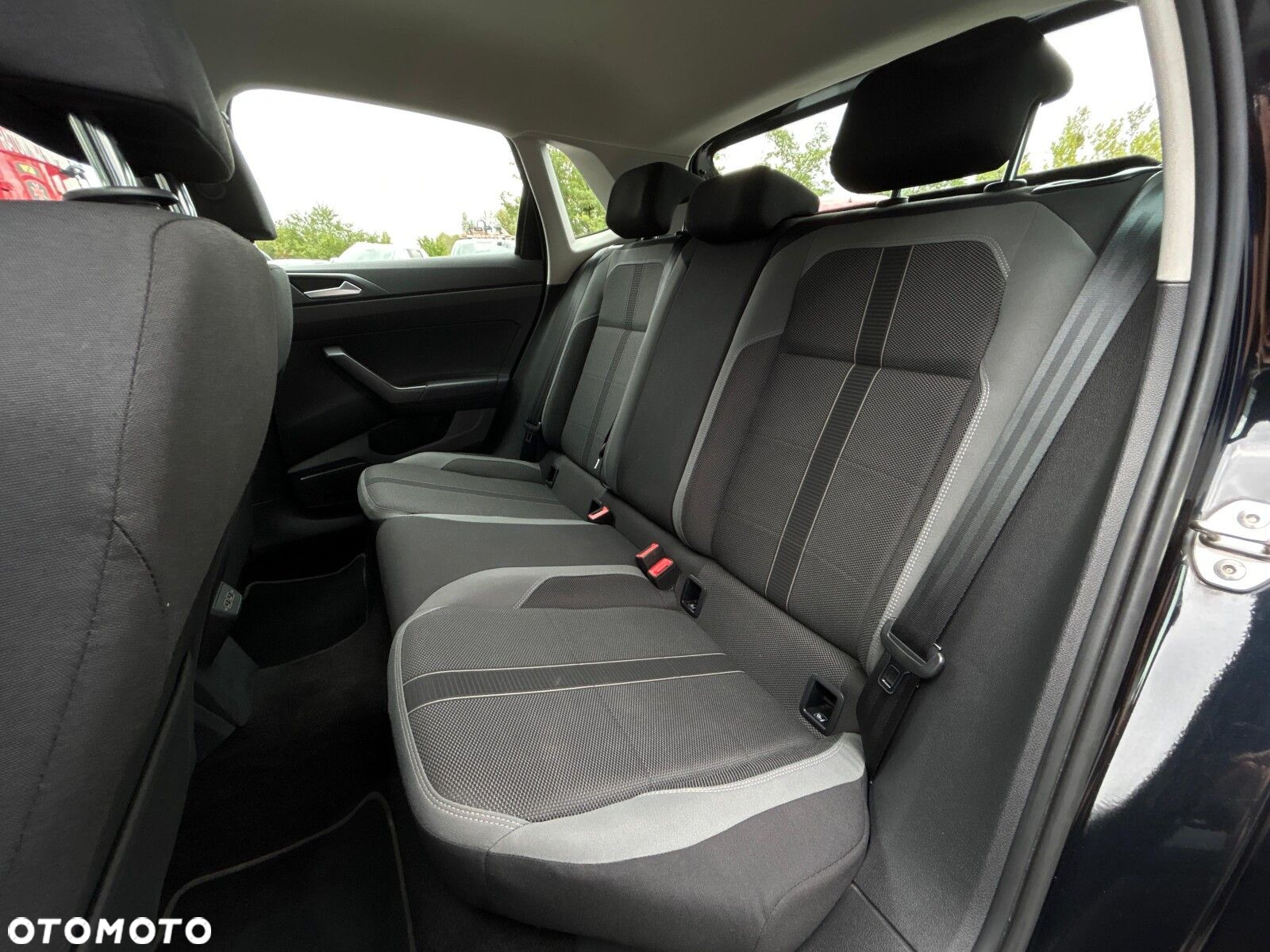 Volkswagen Polo 1.0 TSI Highline DSG - 19