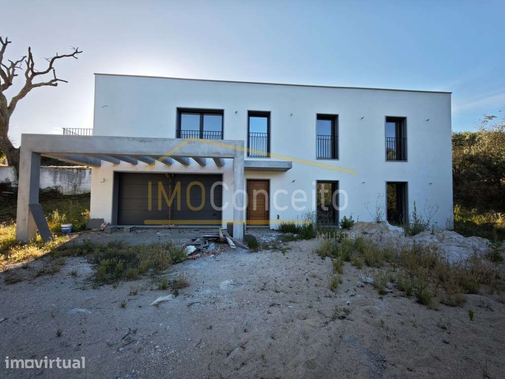 Moradia T3 (ou T5 ) Nova - a 10 min de Tomar - Grande imagem: 2/32