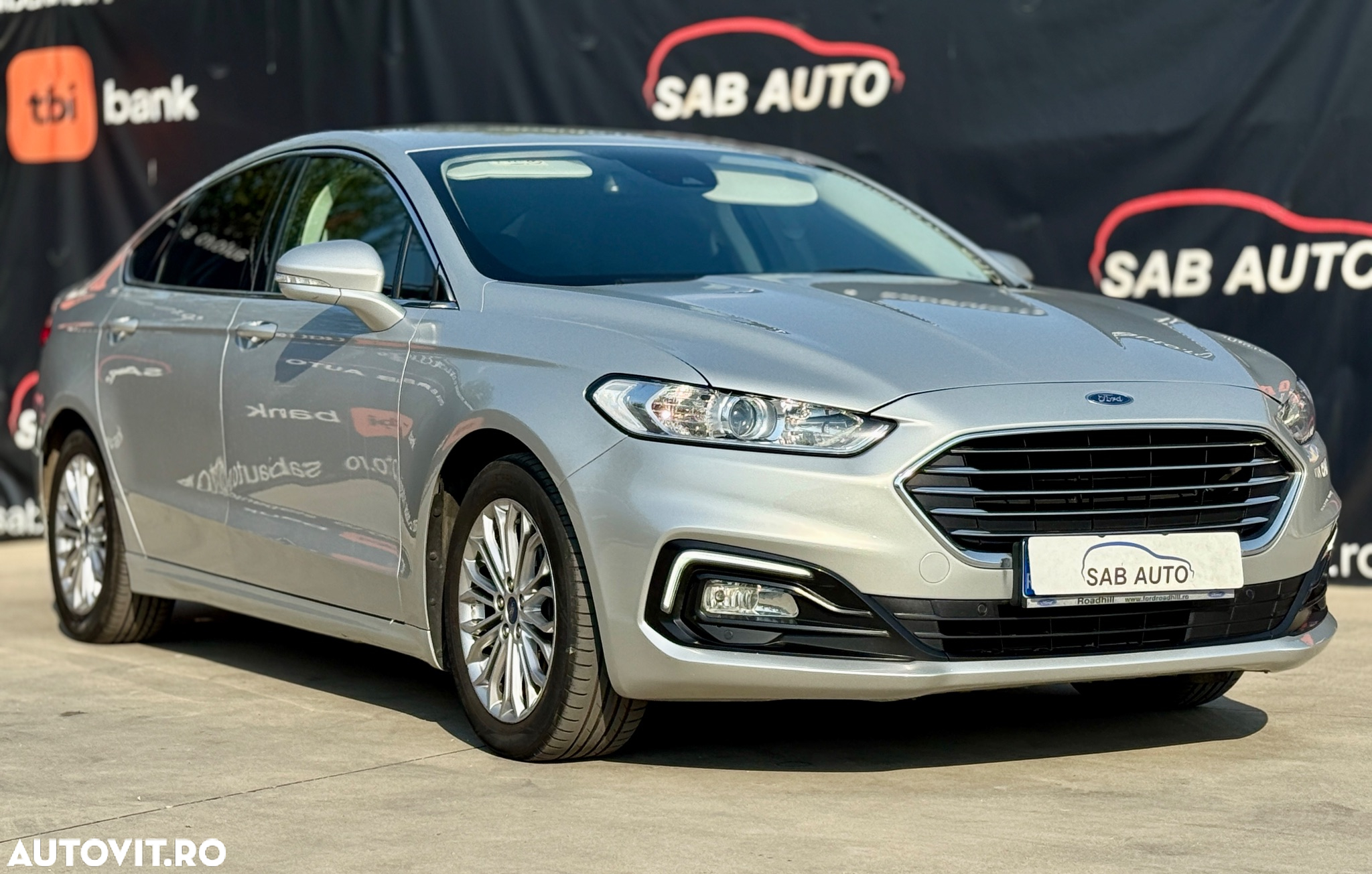 Ford Mondeo 2.0 HEV Titanium - 4