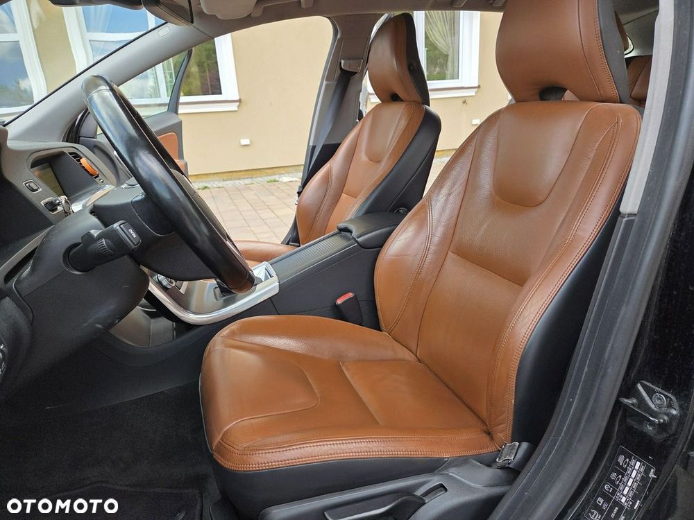 Volvo V60 - 11