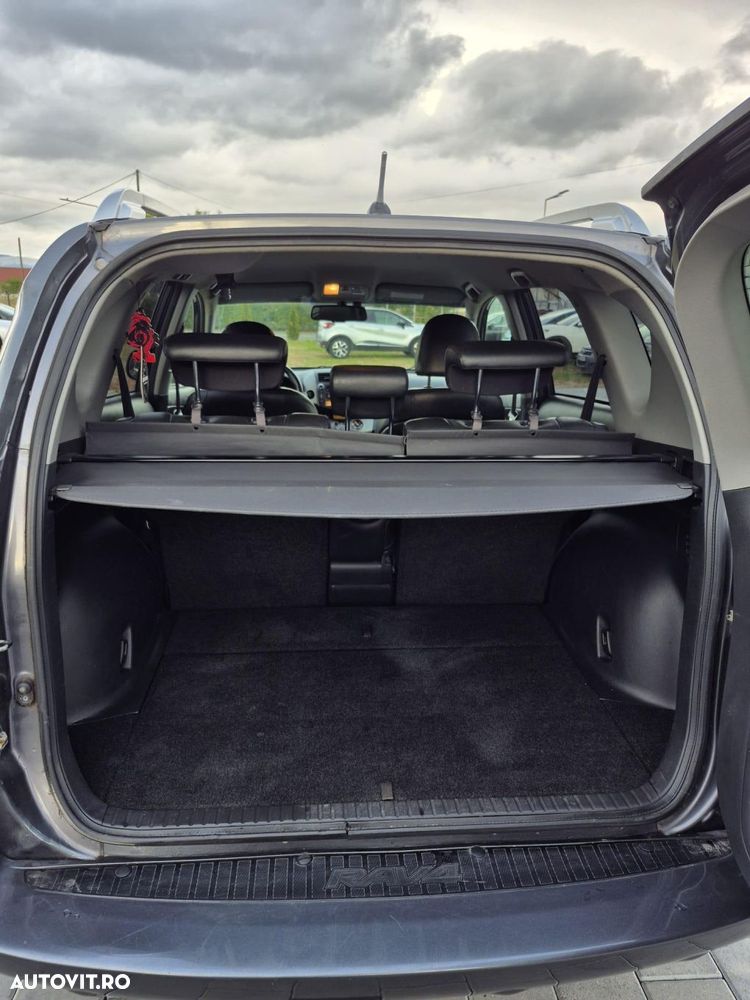 Toyota RAV4 - 20