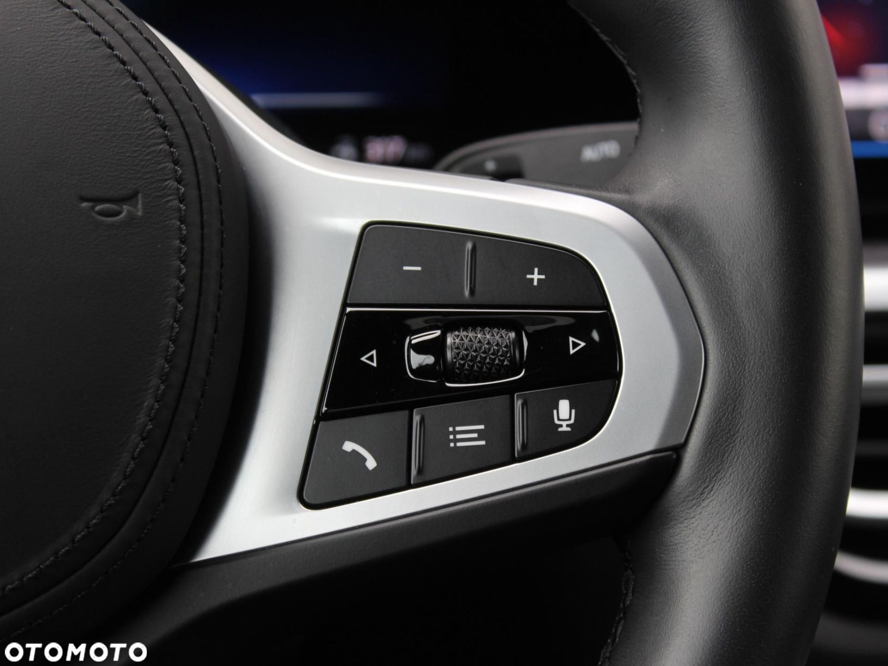 BMW i4 - 17