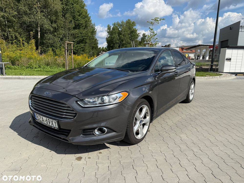 Ford Fusion - 1