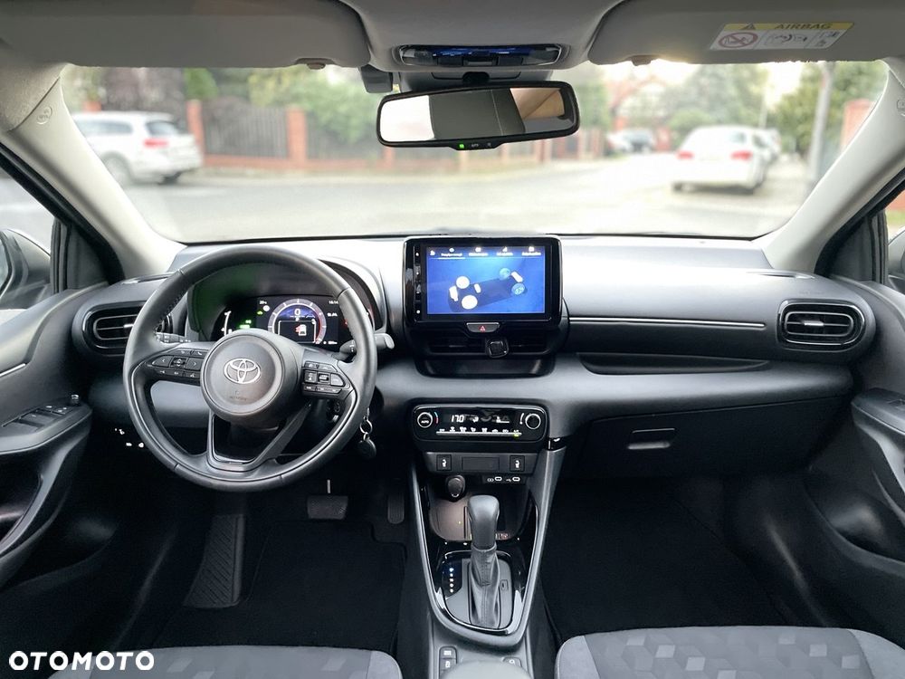 Toyota Yaris Hybrid 1.5 Style - 25