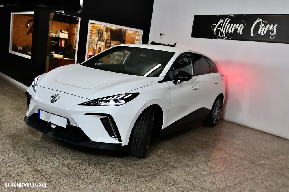 MG MG4 4 Luxury 64 kWh - 3