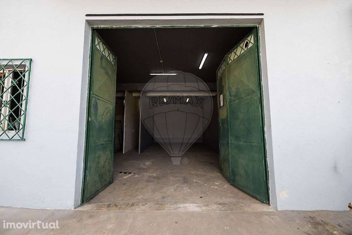 Armazém  para arrendamento - Grande imagem: 4/6