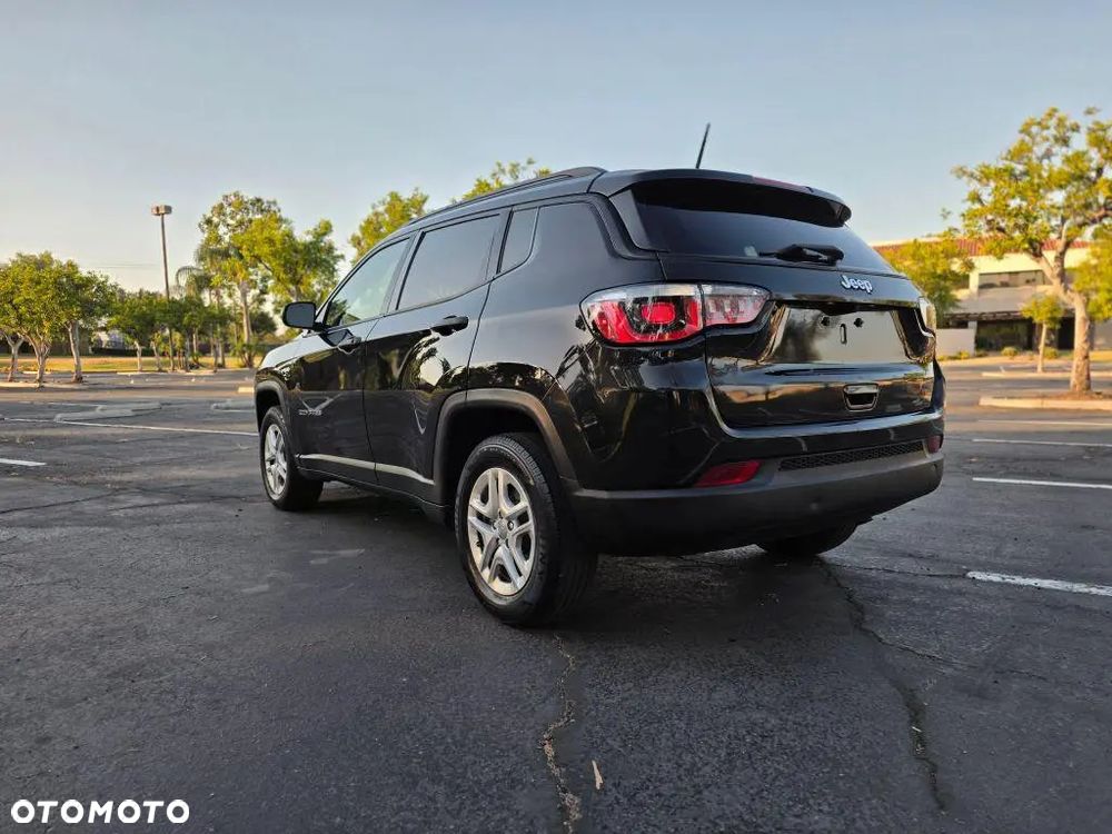 Jeep Compass - 7