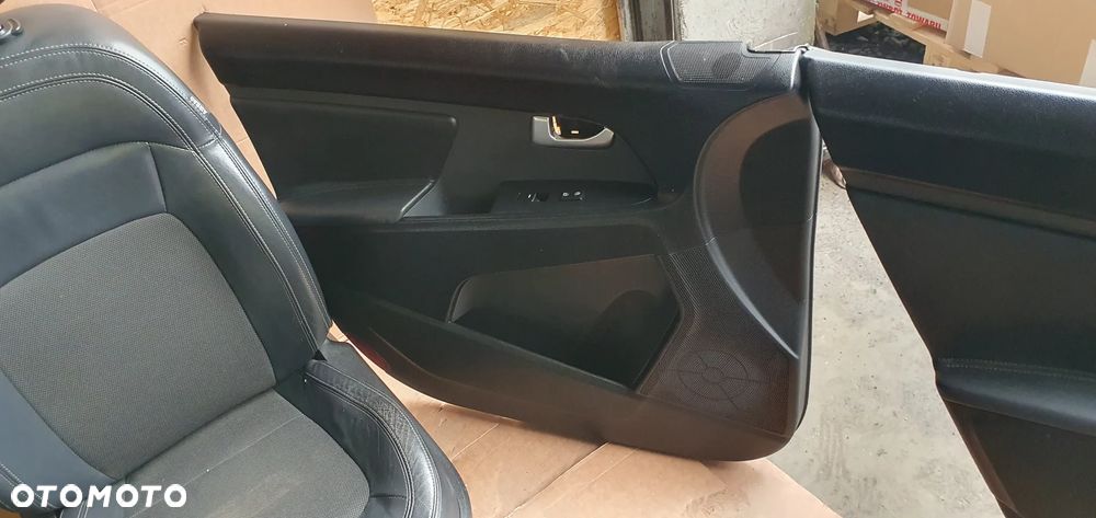 Fotele kanapa boczki podłokietnik komplet półskóra Kia Sportage III - 10