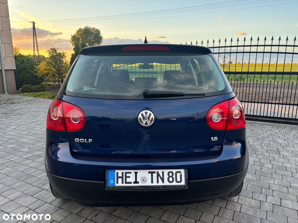 Volkswagen Golf 1.6 Basis - 8