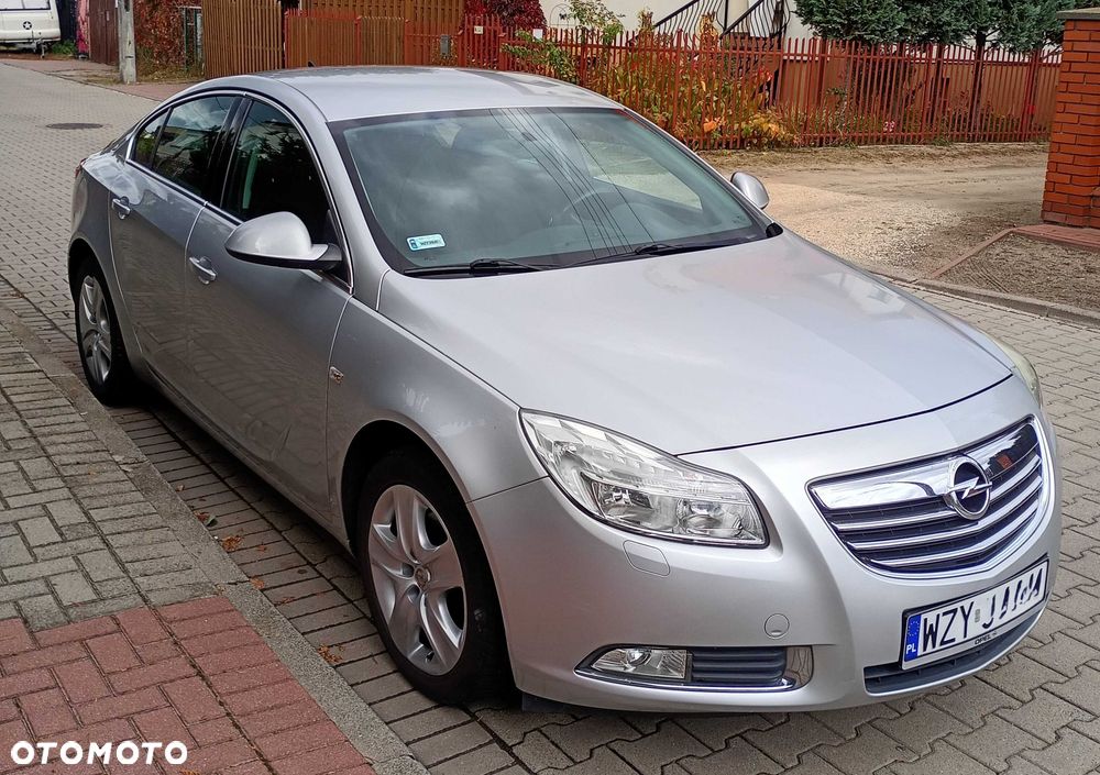 Opel Insignia - 2