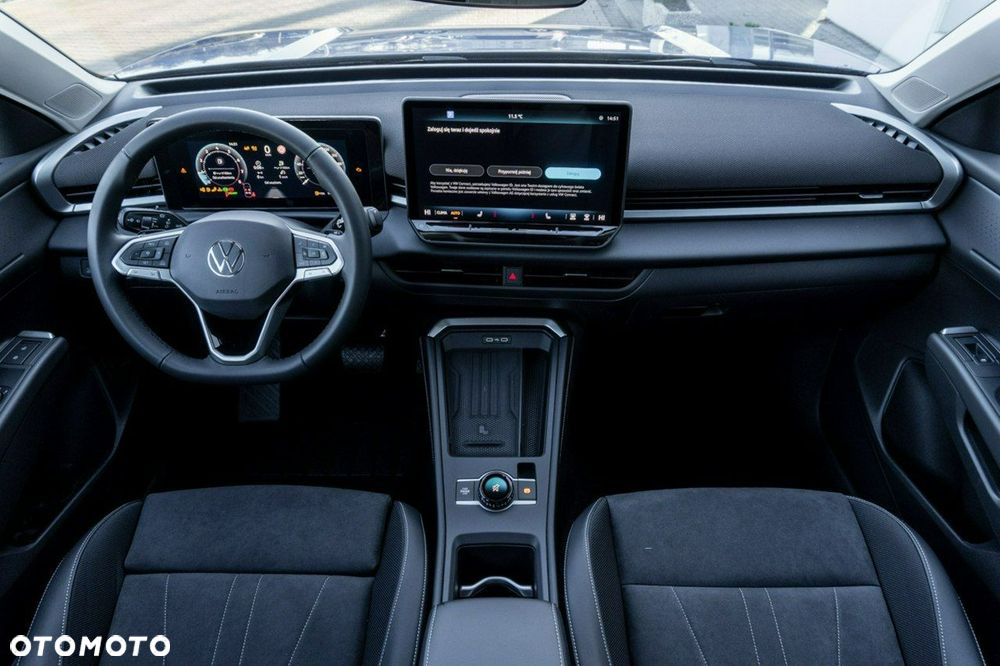 Volkswagen T-Roc - 19