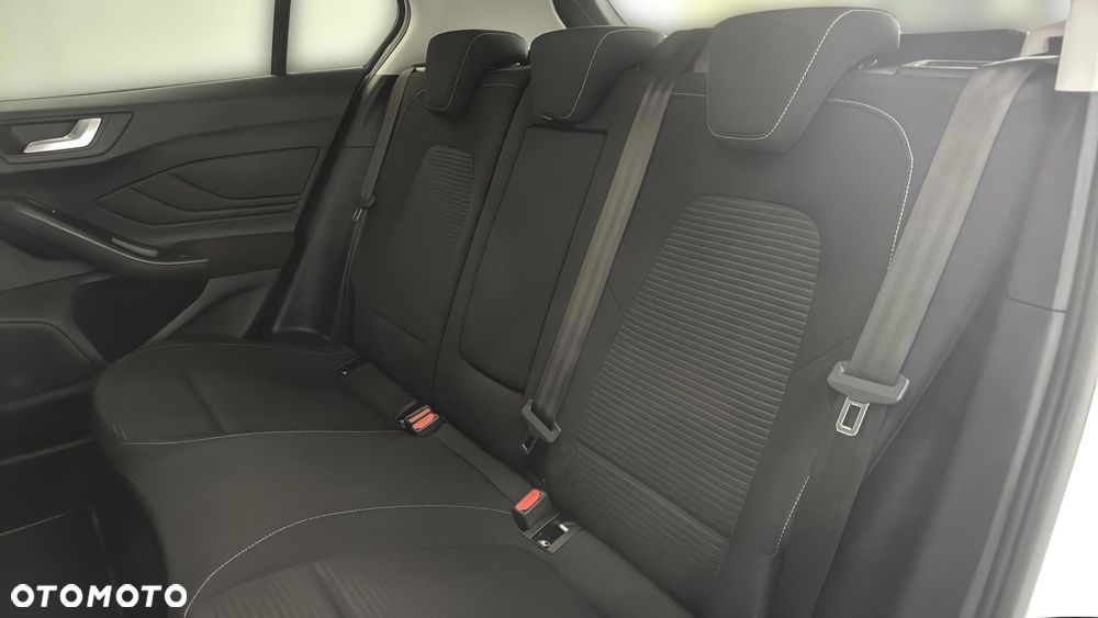 Ford Focus 1.0 EcoBoost mHEV Titanium X - 17