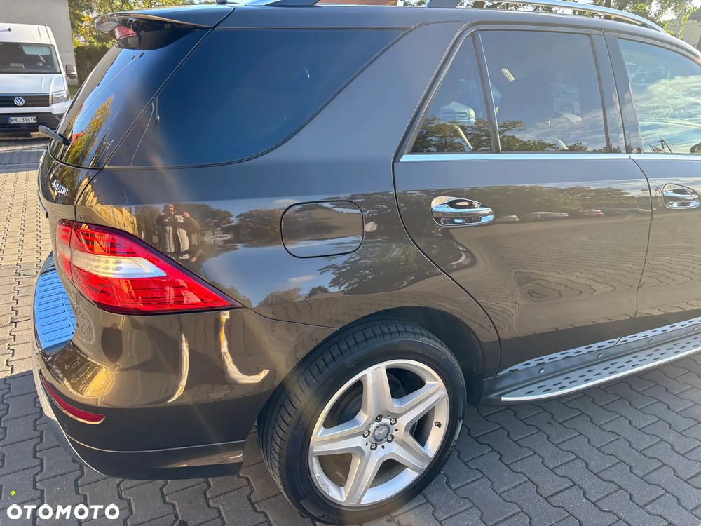 Mercedes-Benz ML 400 4-Matic - 6