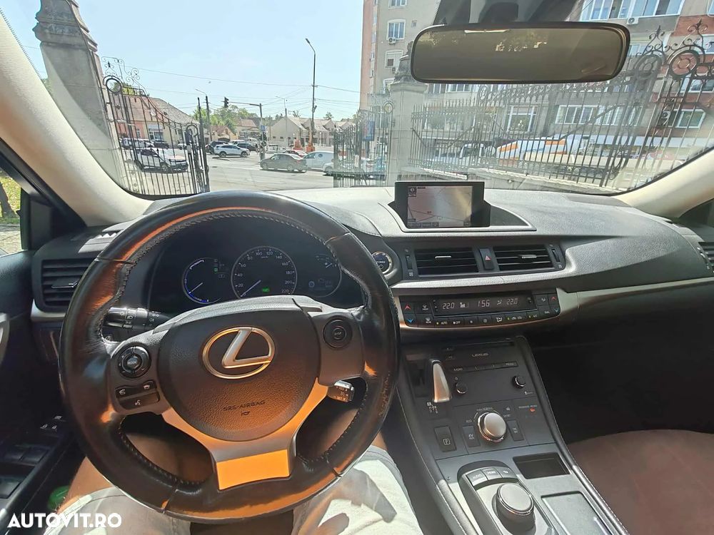 Lexus CT 200h Aut. Limited Edition - 10