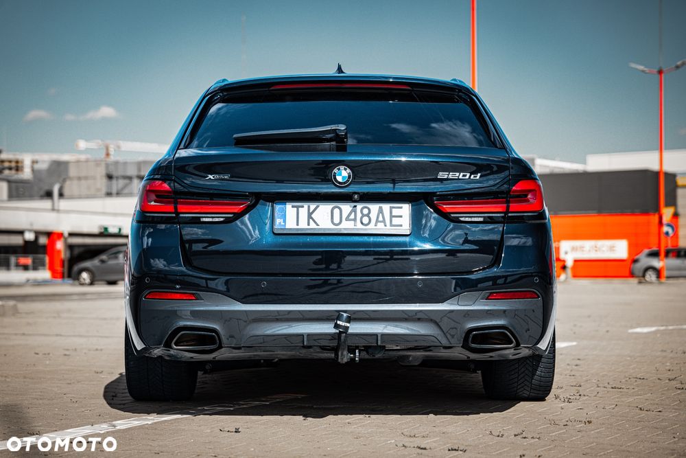 BMW Seria 5 520d xDrive mHEV M Sport sport - 7
