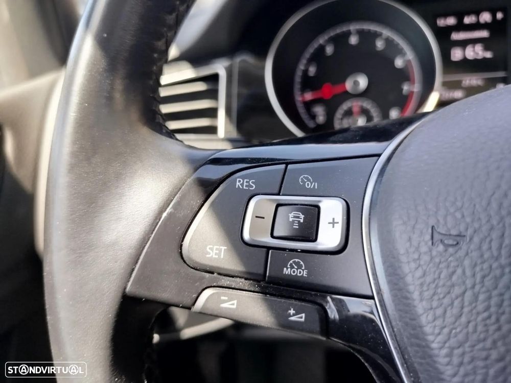 VW Golf 1.0 TSI OPF DSG Comfortline - 39