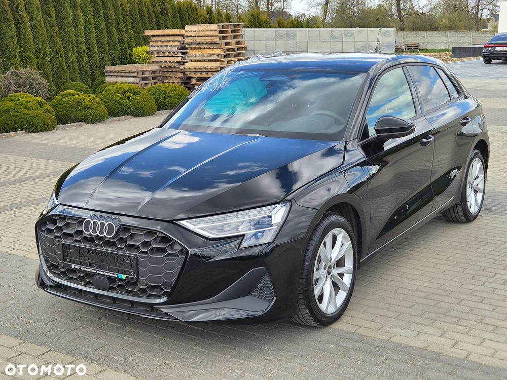 Audi A3 Sportback 40 TFSIe S tronic - 4
