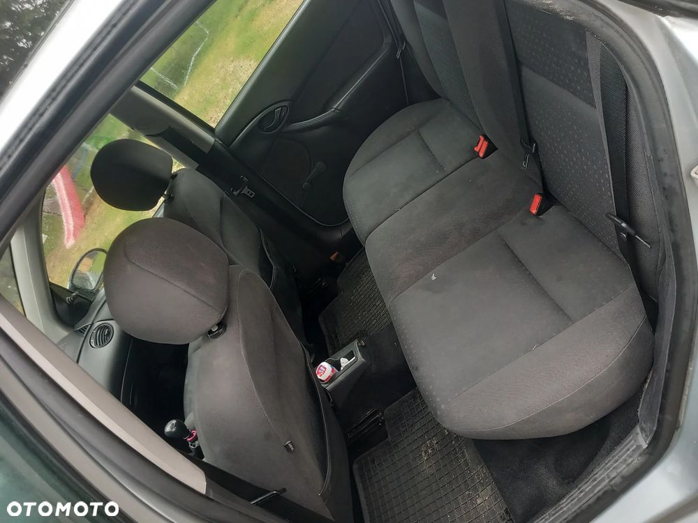 Ford Focus 1.8 TDCi FX - 7