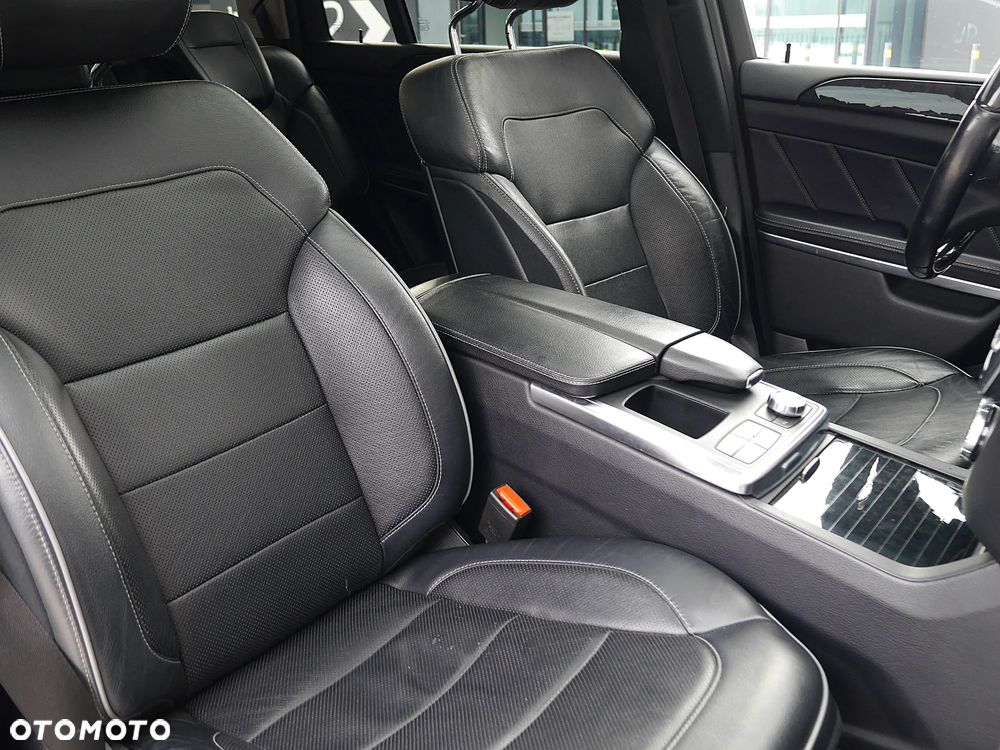 Mercedes-Benz GL 500 4-Matic - 25