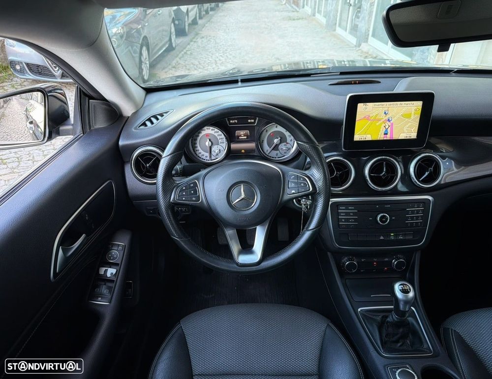 Mercedes-Benz CLA 180 CDi Urban - 6